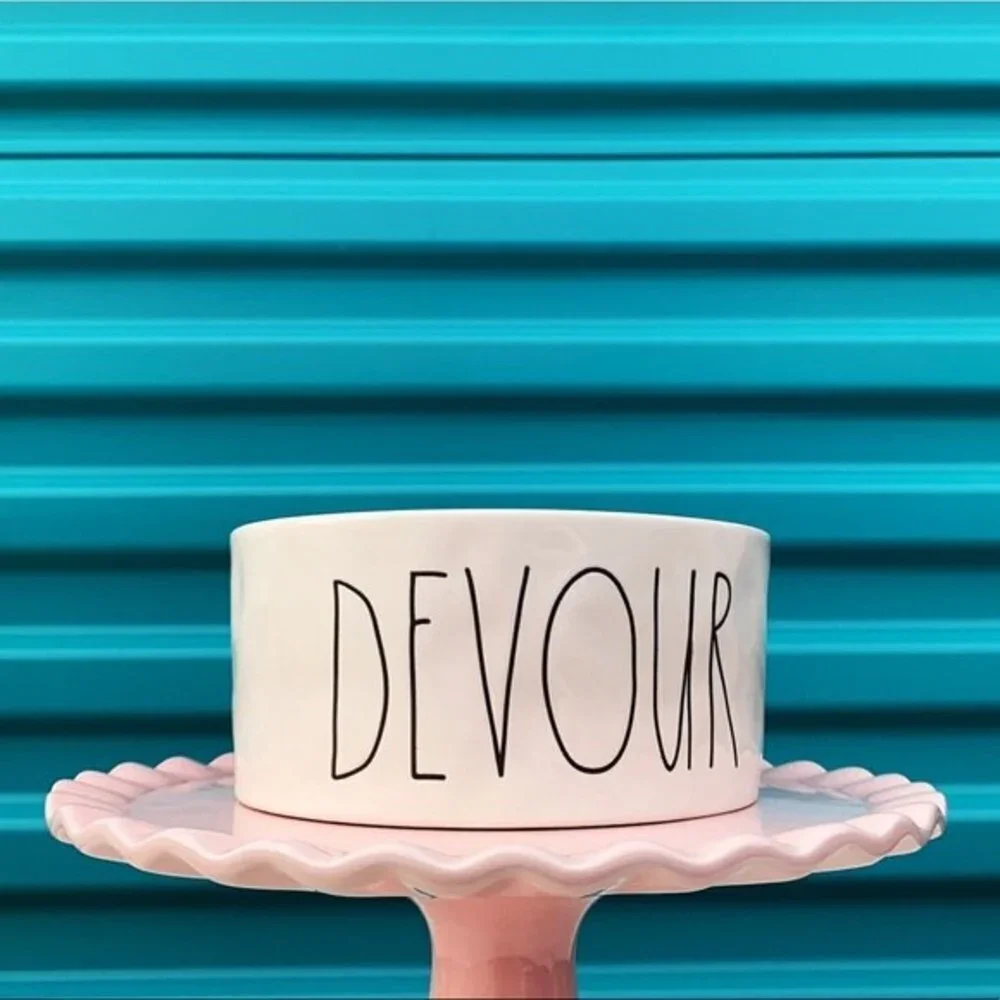 Rae Dunn Devour Ceramic‎ Pet Bowl